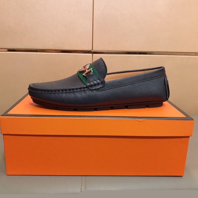 G*u*i leather shoes